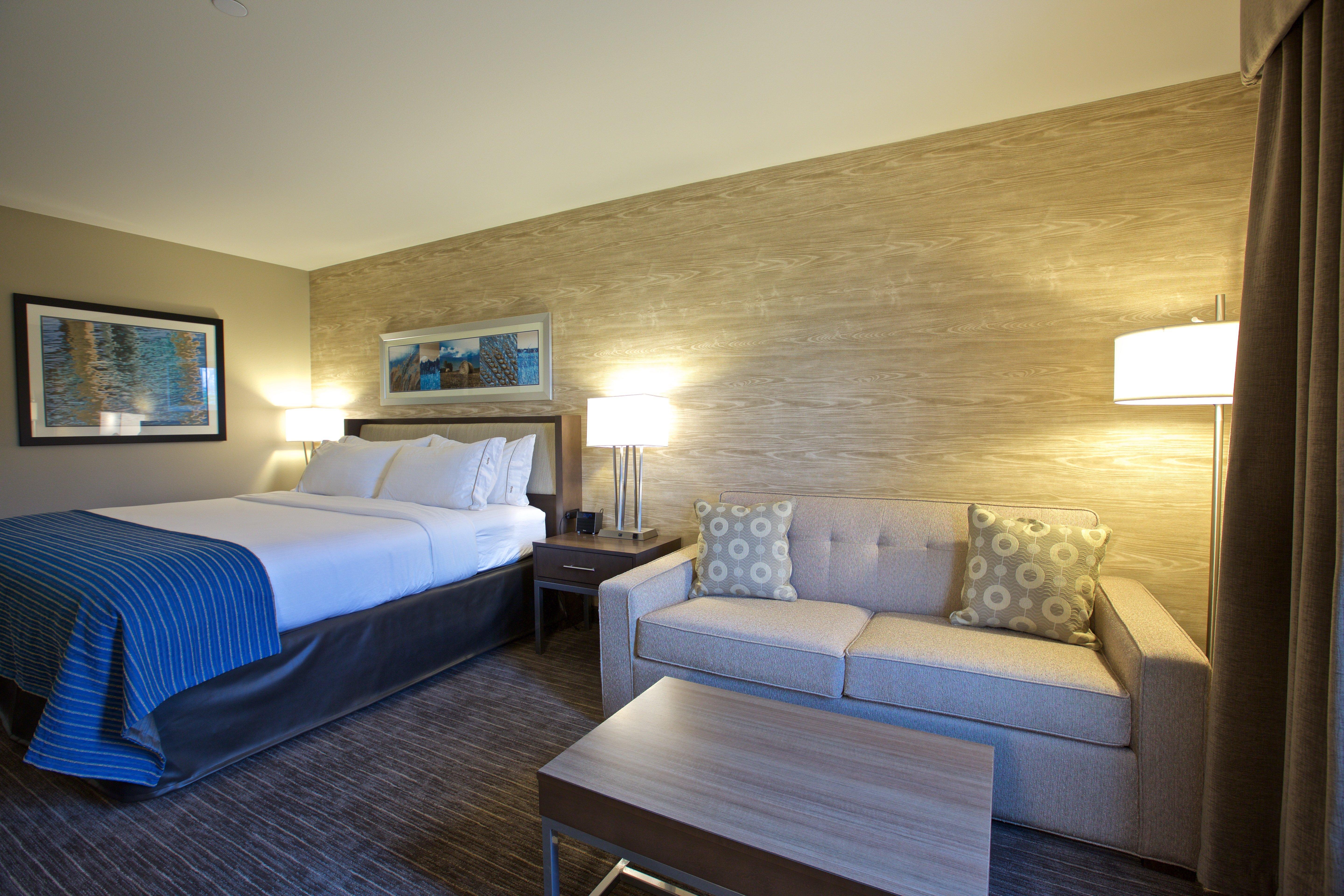 Holiday Inn Express Fargo Sw I94 Medical Center, An Ihg Hotel Eksteriør billede