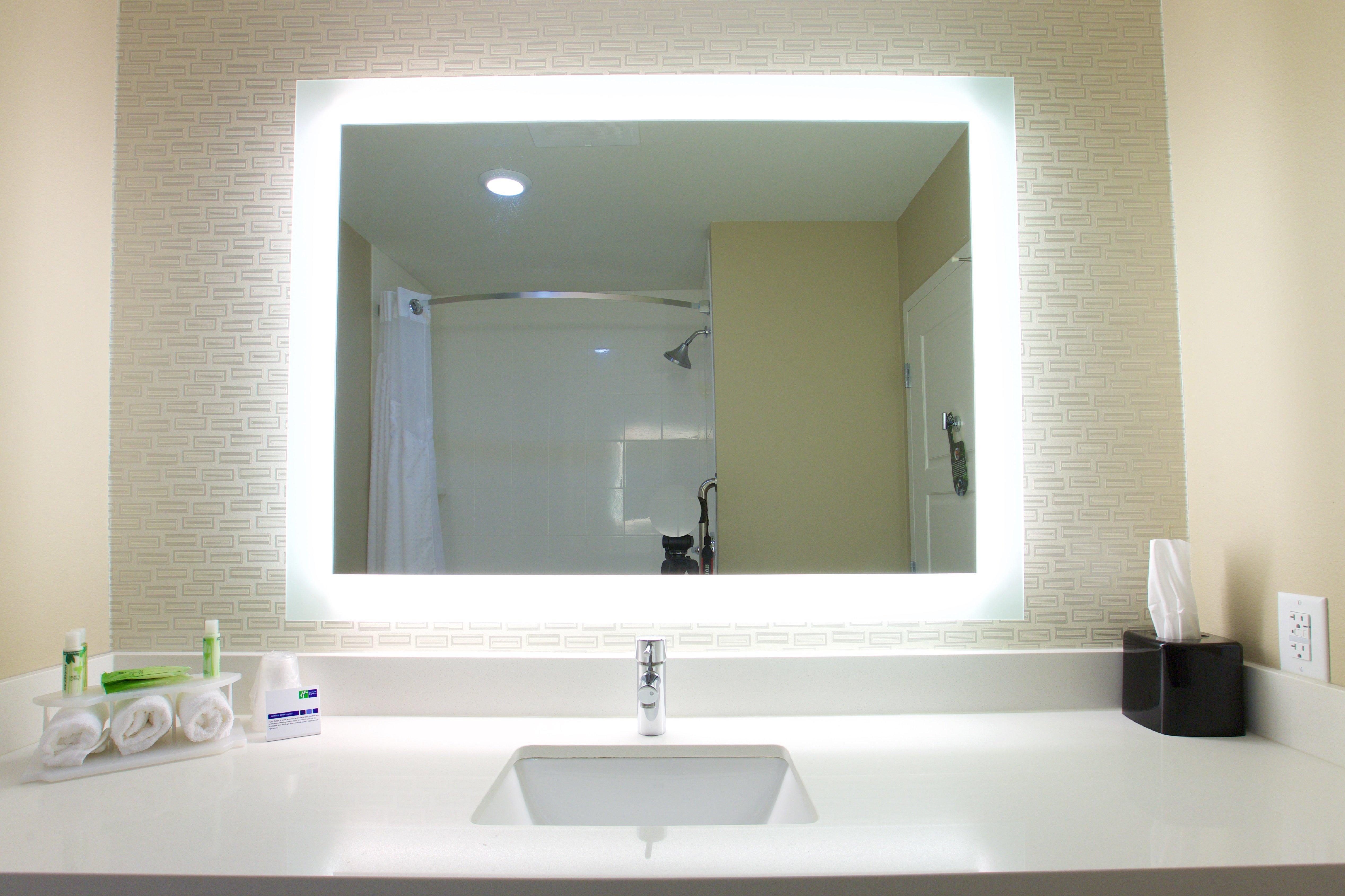 Holiday Inn Express Fargo Sw I94 Medical Center, An Ihg Hotel Eksteriør billede