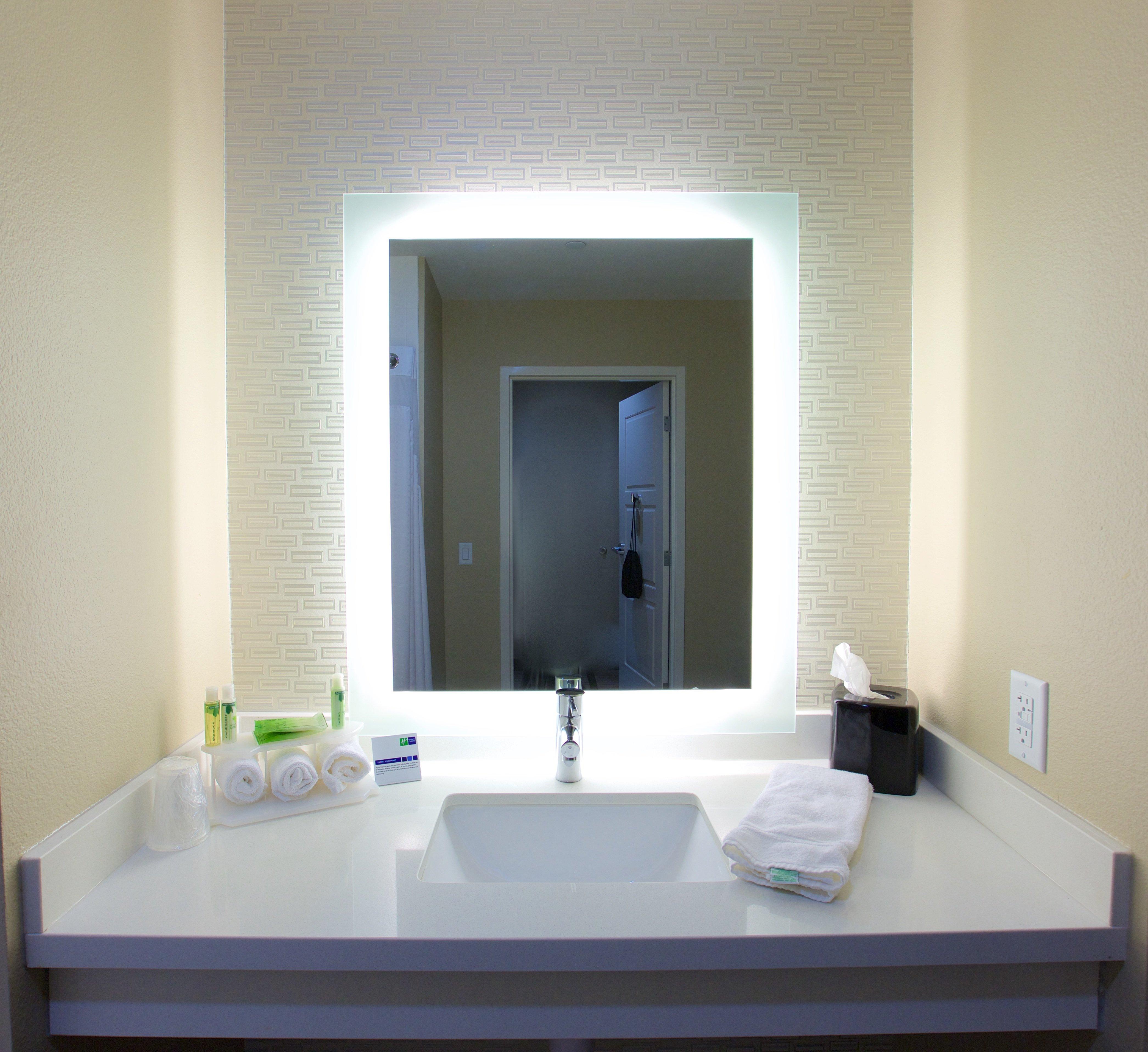 Holiday Inn Express Fargo Sw I94 Medical Center, An Ihg Hotel Eksteriør billede