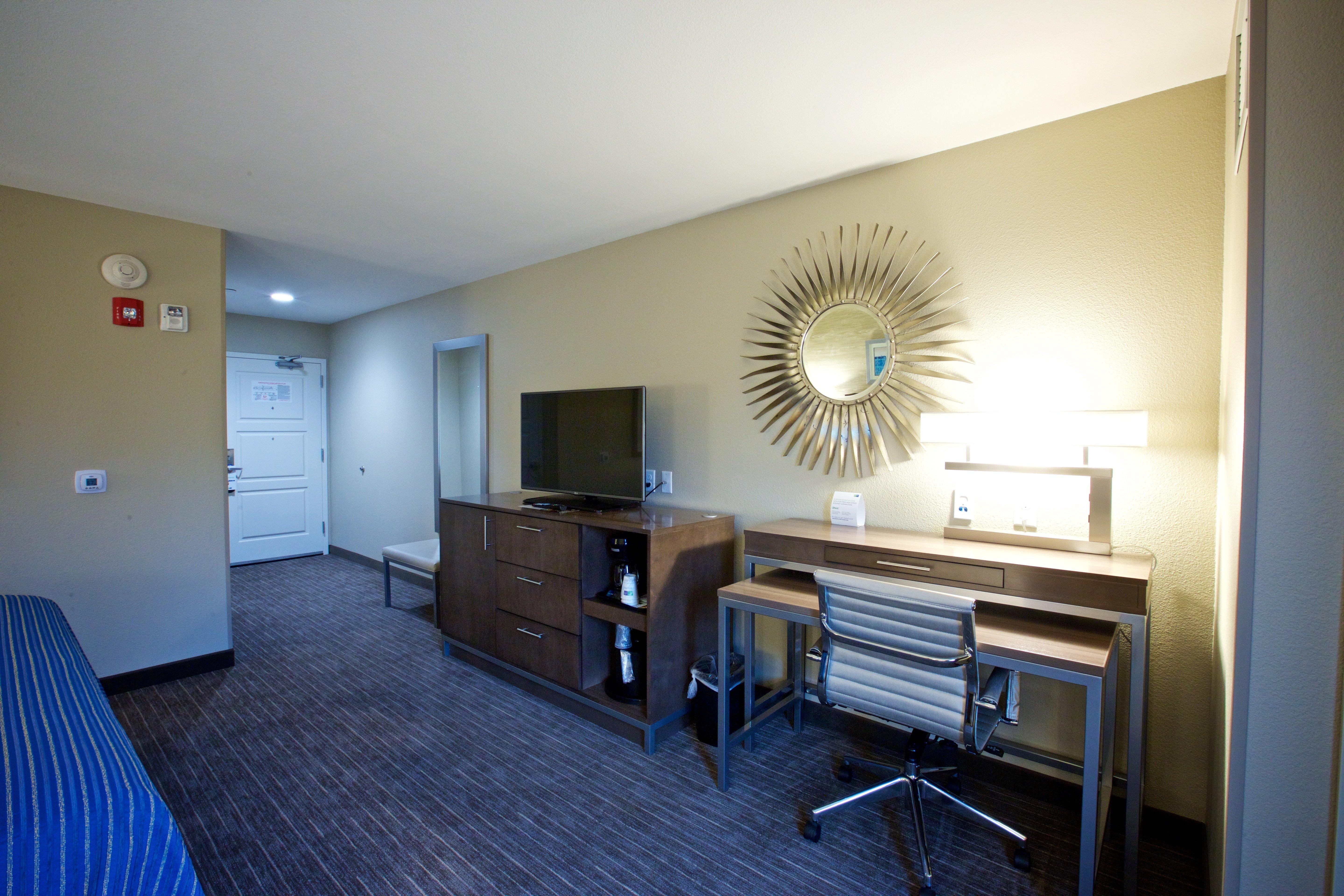 Holiday Inn Express Fargo Sw I94 Medical Center, An Ihg Hotel Eksteriør billede